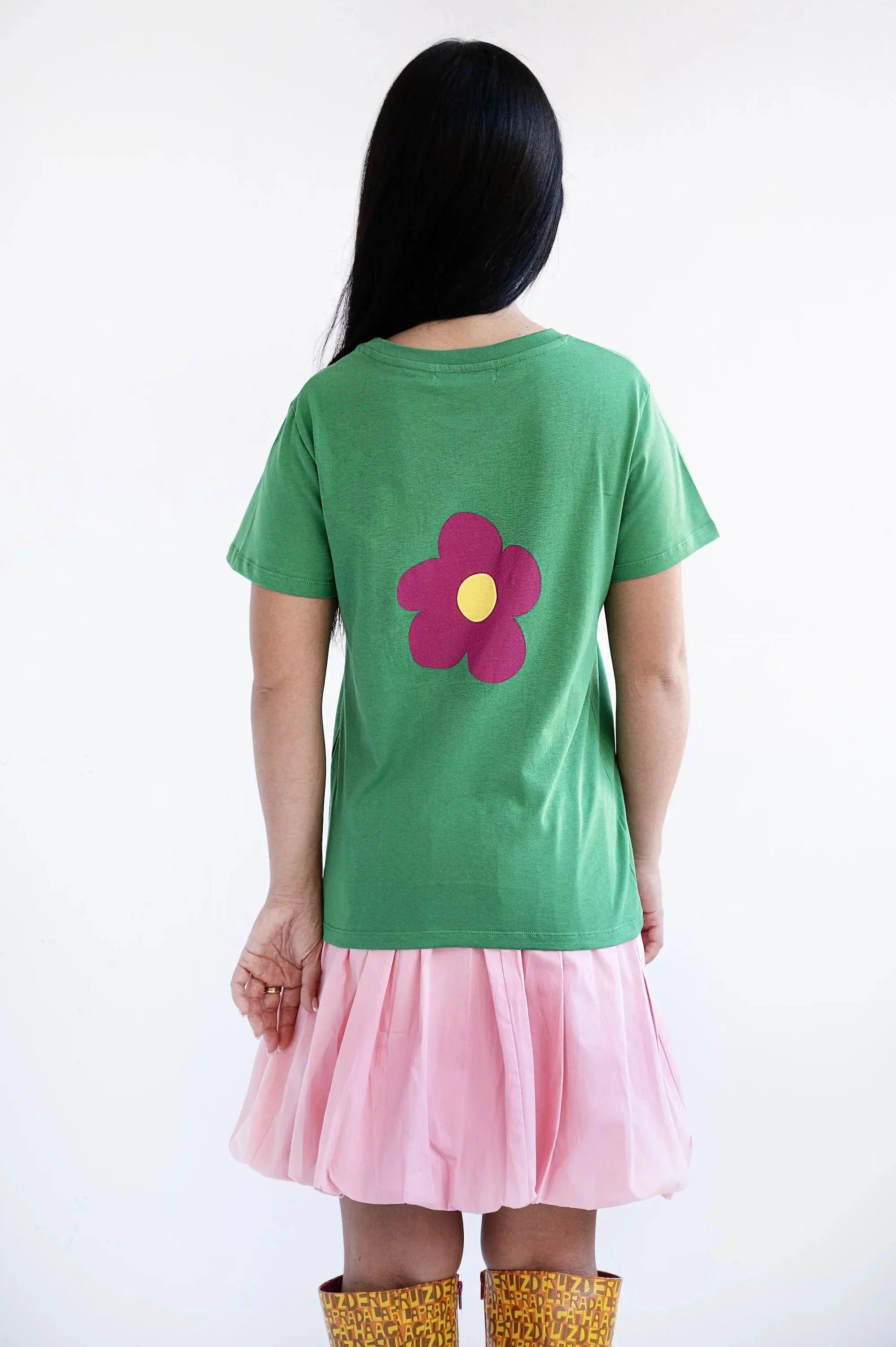 CAMISETA VERDE BASICA FLOR
