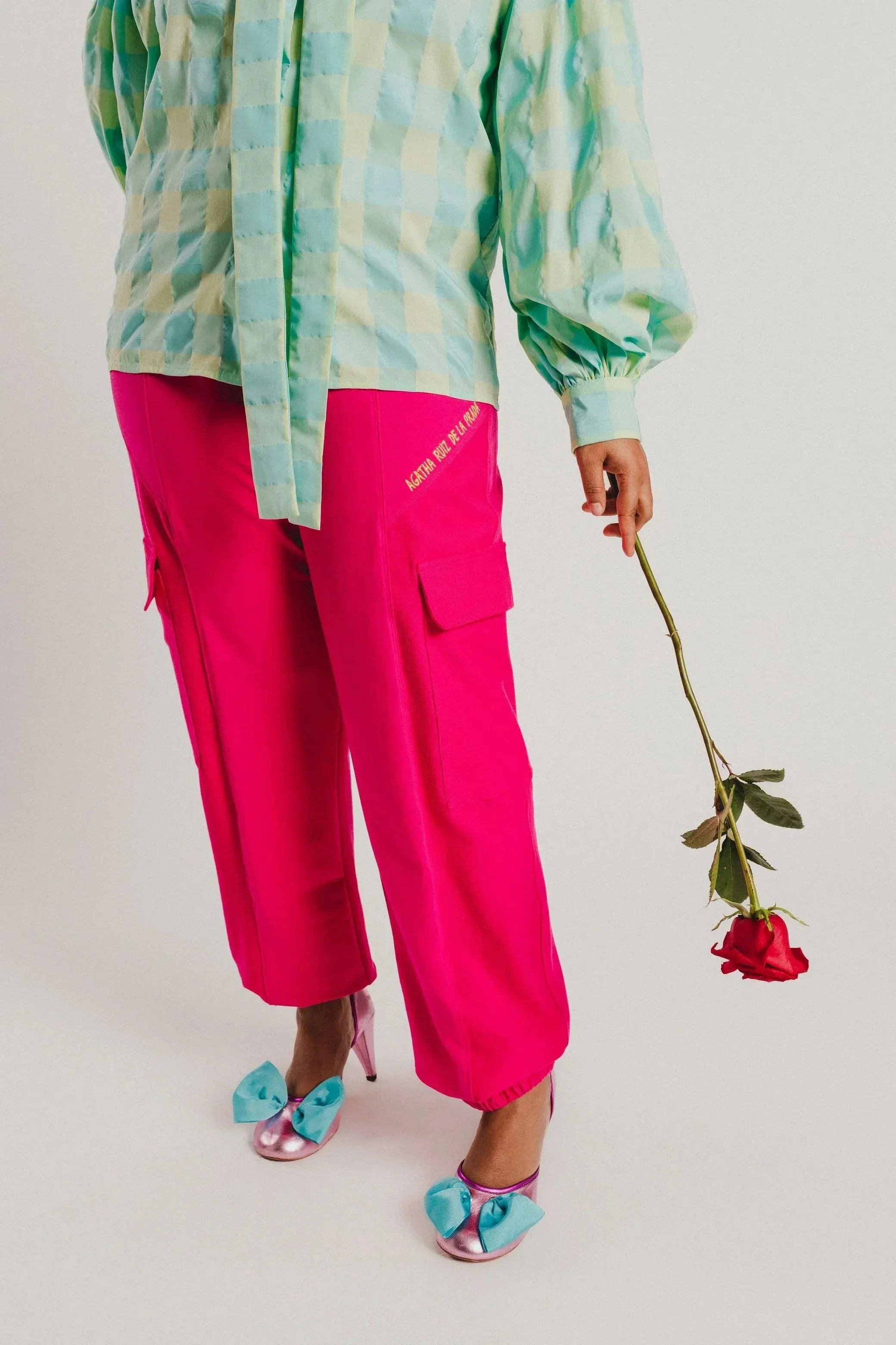 PANTALON CARGO FUCSIA - Image 7