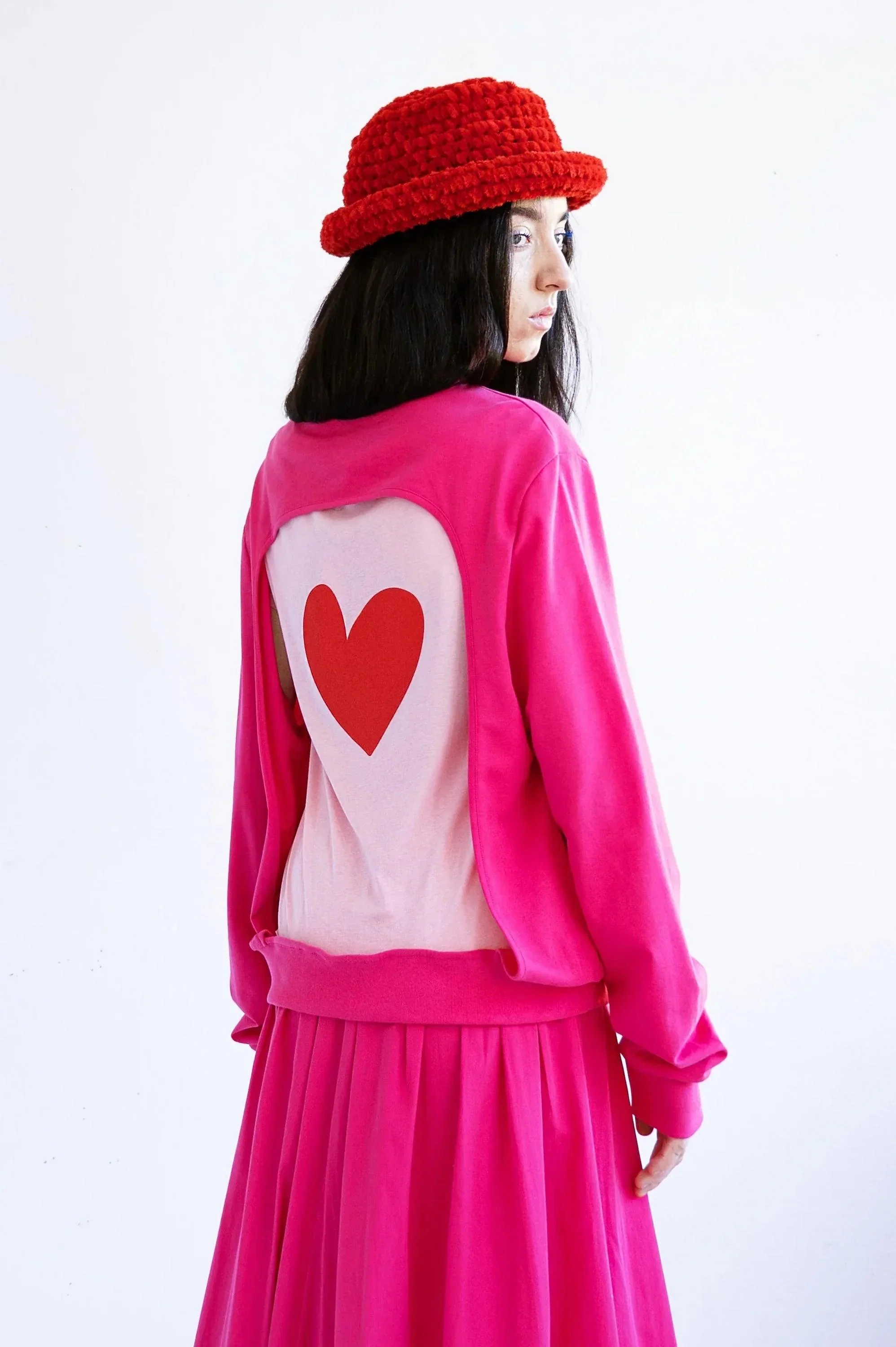 SUDADERA ARP FUCSIA CUADRADO ABIERTO DETRÁS - Image 4