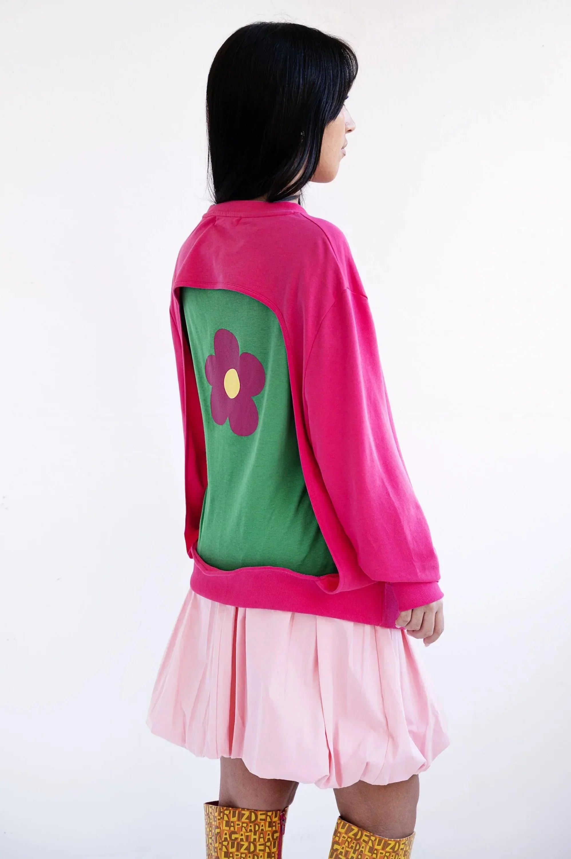 SUDADERA ARP FUCSIA CUADRADO ABIERTO DETRÁS - Image 6
