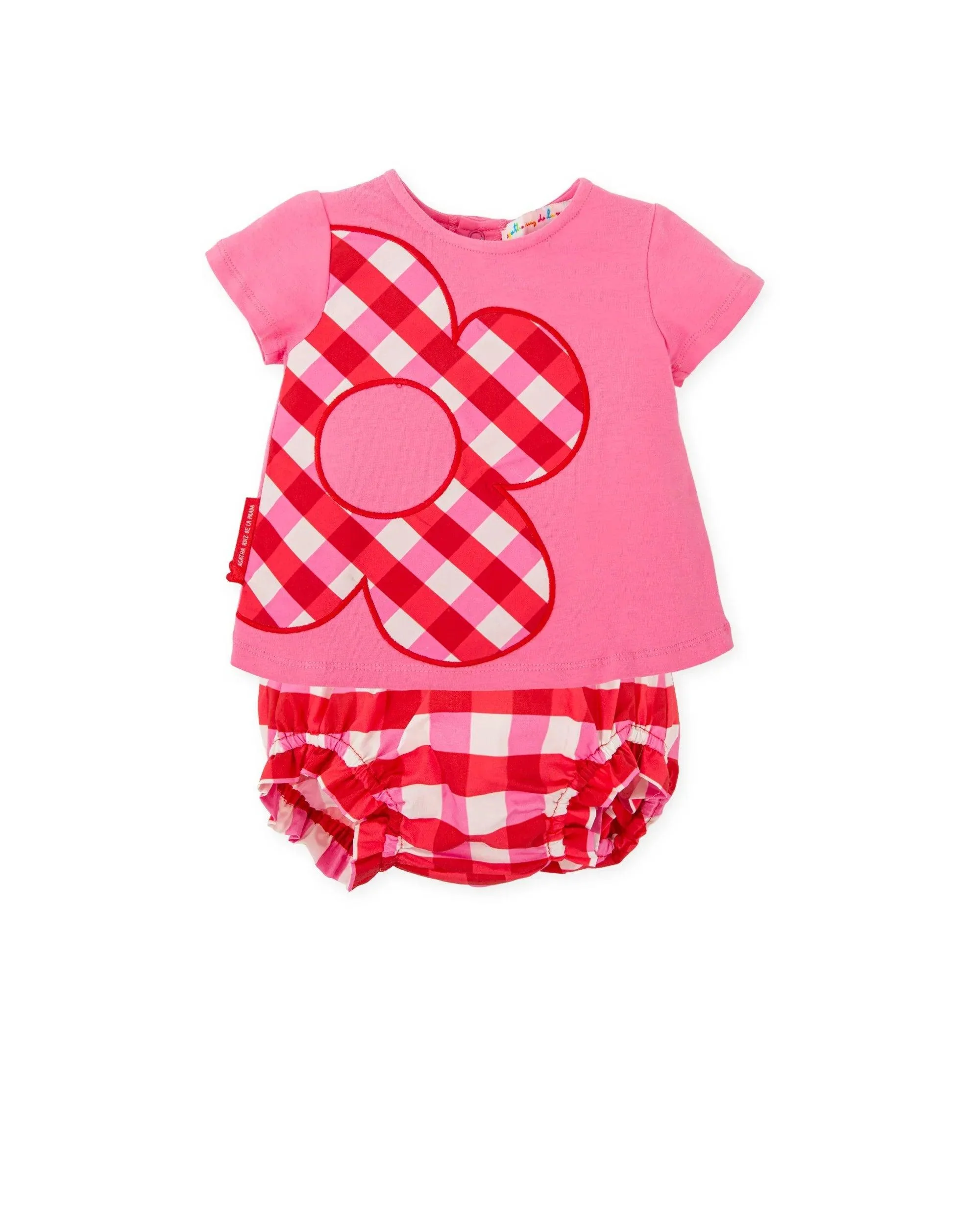VESTIDO FUCSIA CON FLOR DE CUADROS DE VICHY Y BRAGUITA A JUEGO