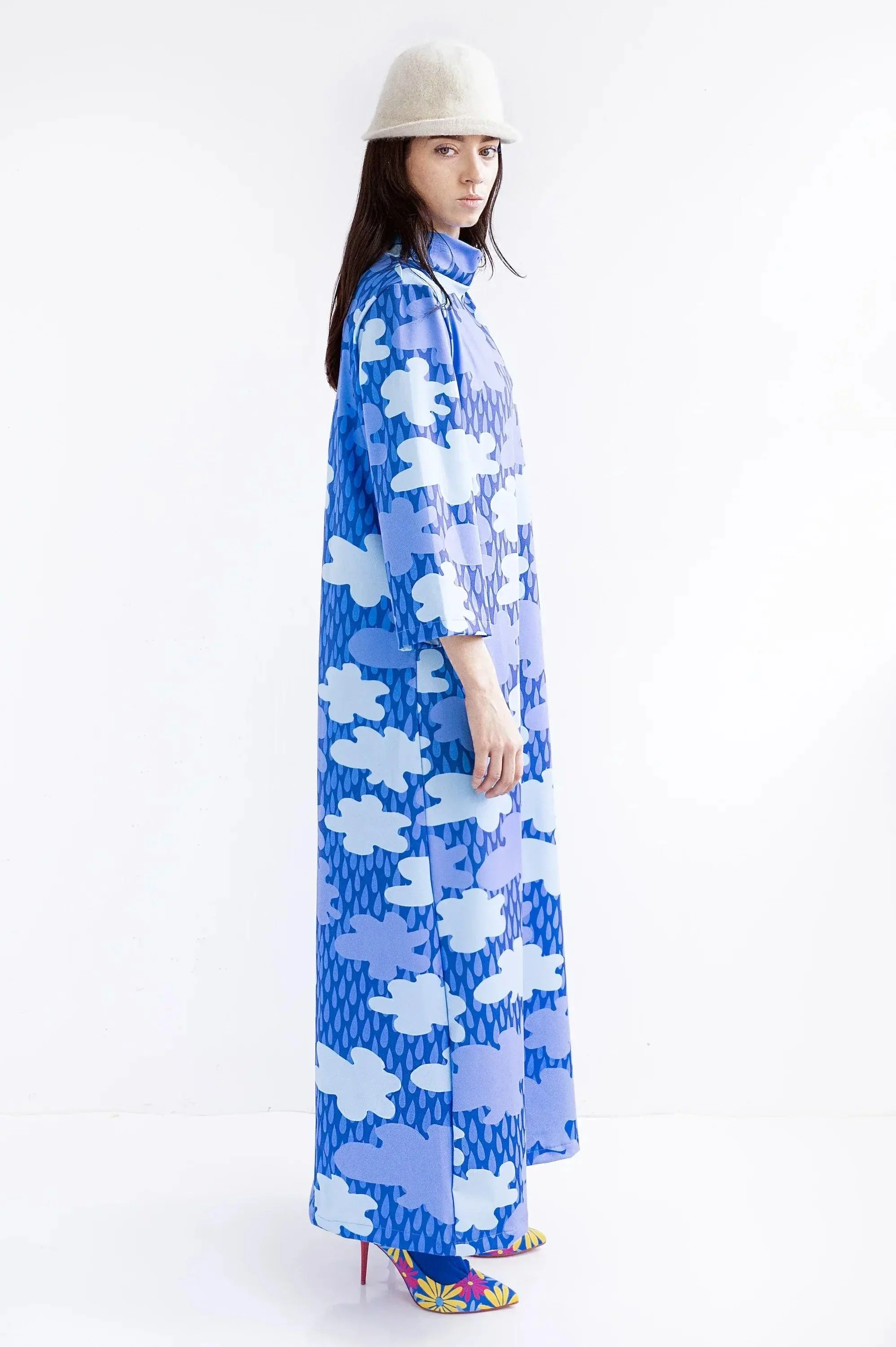 VESTIDO LARGO ESTAMPADO NUBES AZUL - Image 2