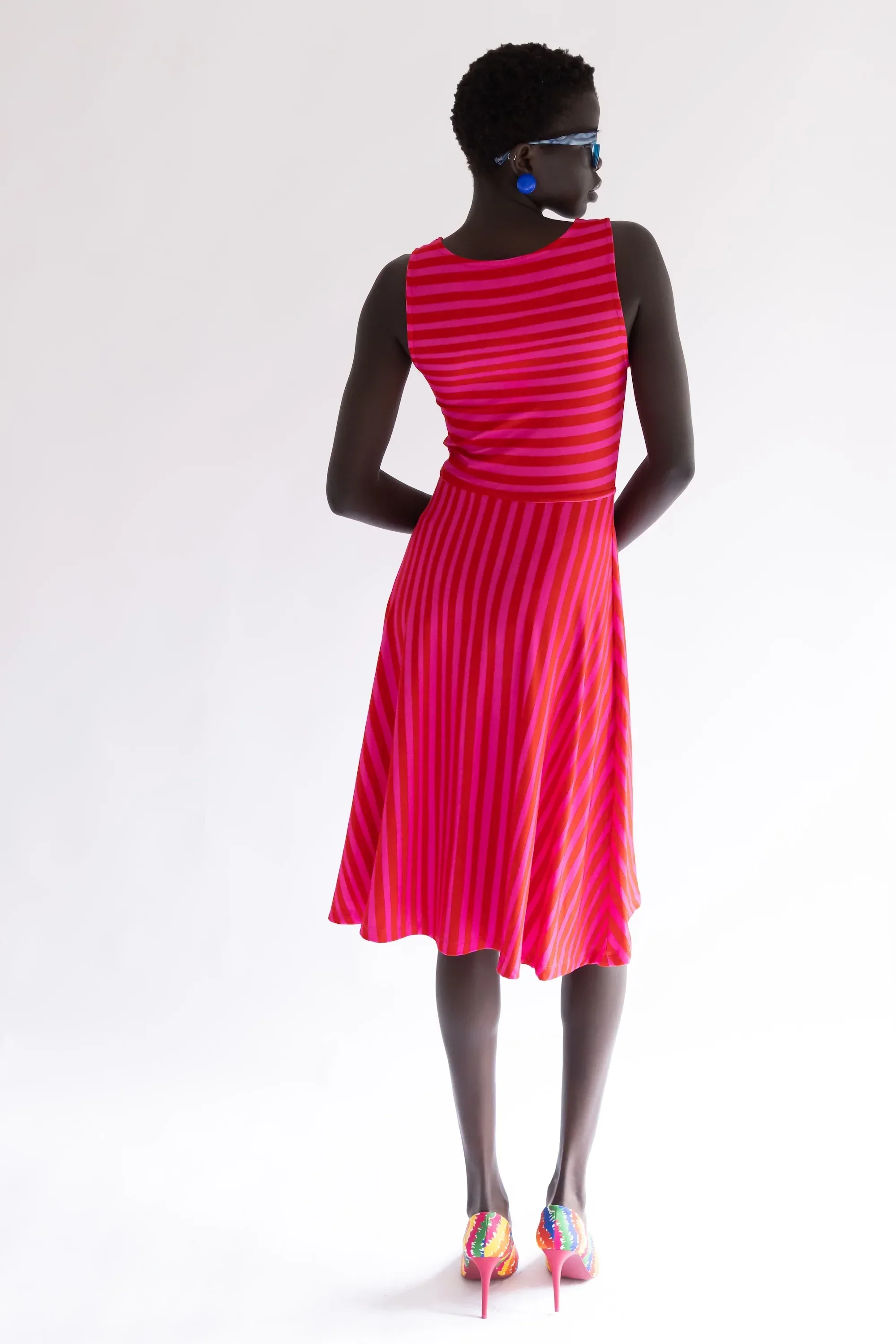 VESTIDO RAYAS FUCSIAS ROJAS - Image 3